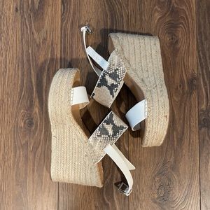 Dolce Vita Spiro wedge sandal